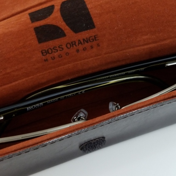 BOSS HUGO BOSS Titanium Eyeglasses Green RX - Picture 8 of 8